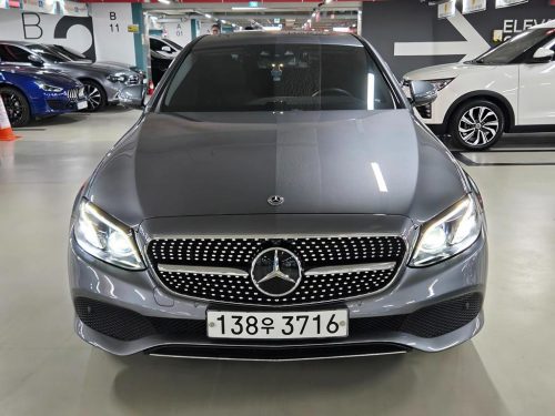 벤츠 E-클래스 W213 E300 아방가르드 사진 2