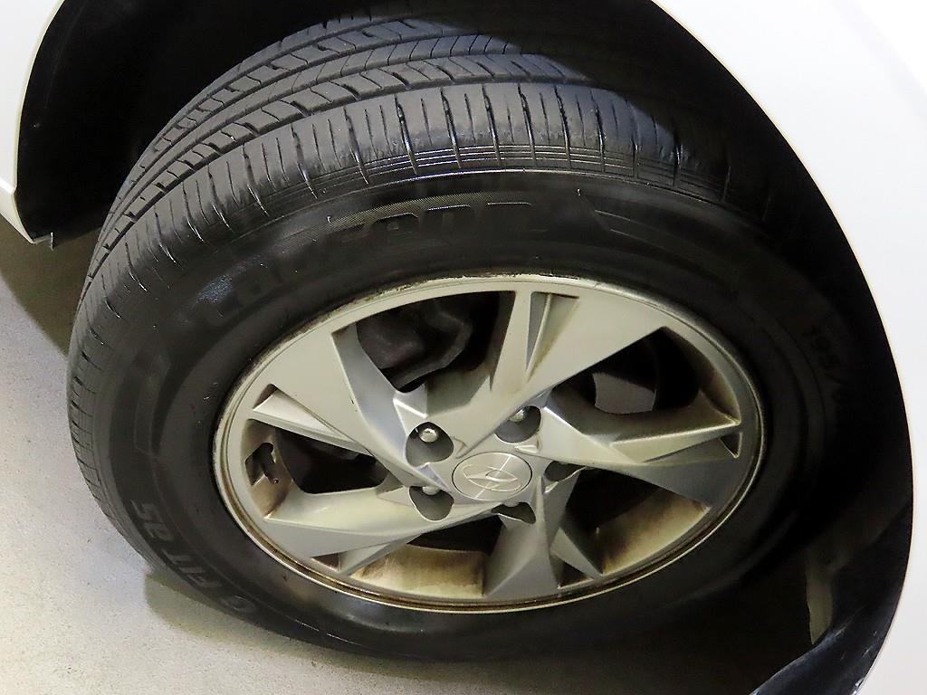 Vehiclephoto 19
