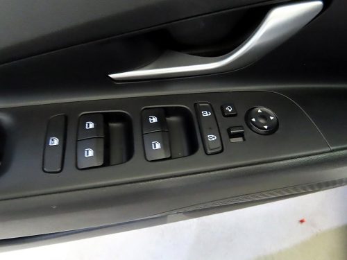 Hyundai Avante (CN7) 1.6 Modern photo 13