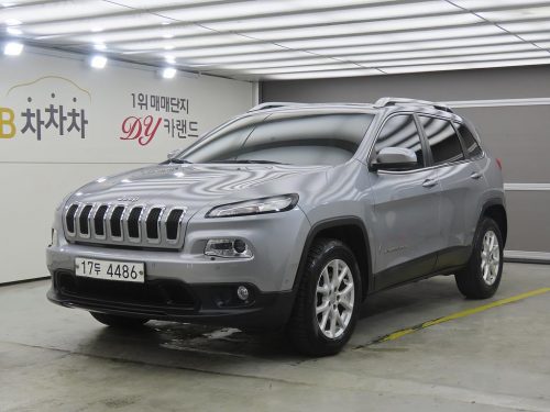 지프 체로키(KL) 2.0 디젤 론지튜드 AWD