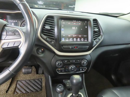 지프 체로키(KL) 2.0 디젤 론지튜드 AWD 사진 10