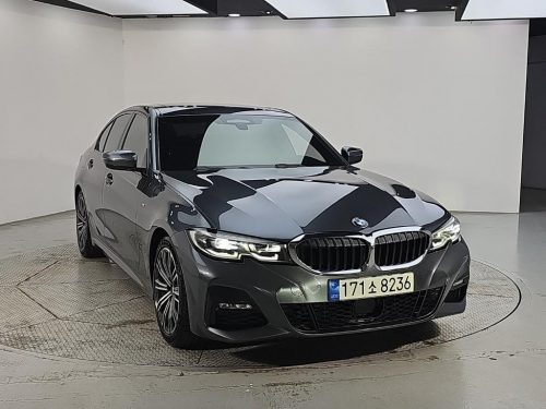 BMW 3시리즈 (G20) 320i M 스포츠 사진 2