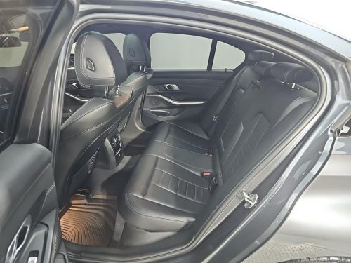 BMW 3시리즈 (G20) 320i M 스포츠 사진 12