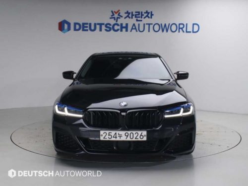 BMW 5시리즈 (G30) 520d M 스포츠 플러스 사진 3