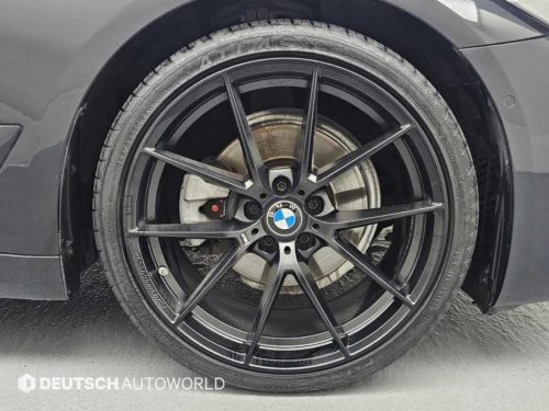 BMW 5시리즈 (G30) 520d M 스포츠 플러스 사진 5