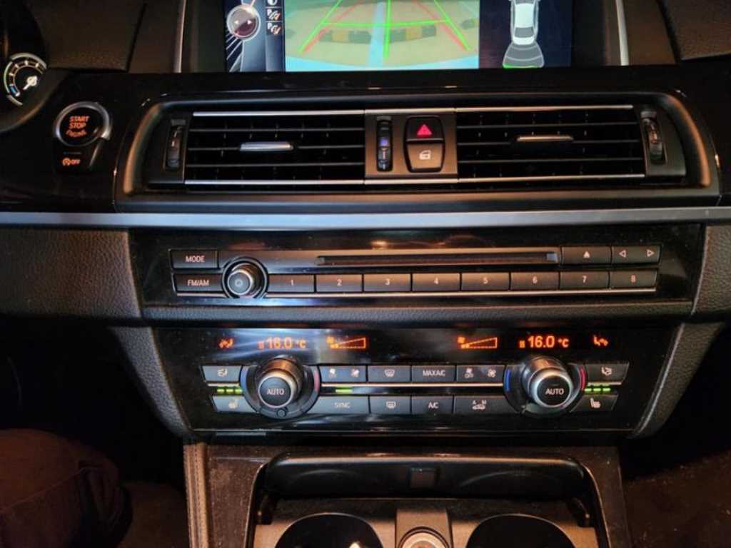 BMW 5시리즈 (F10) 520d 럭셔리 플러스 사진 16