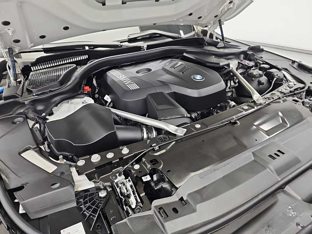BMW 5시리즈 (G60) 520i 사진 5