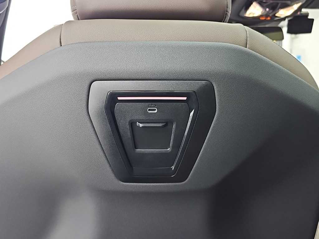 BMW 5시리즈 (G60) 520i 사진 14