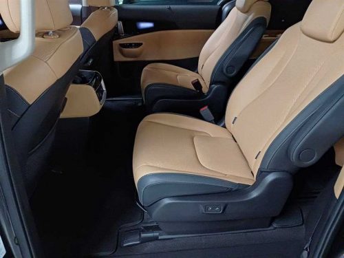 Kia Carnival 4th Gen Gasoline 9-Seater Signature photo 14