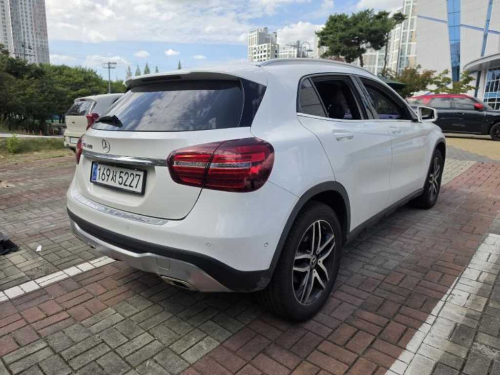 차량사진 2