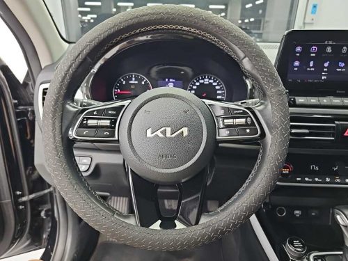 기아 셀토스 디젤 1.6 2WD 사진 9