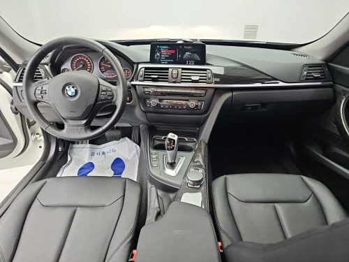 BMW 3시리즈 GT (F34) GT 320D 사진 모두보기