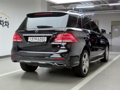 벤츠 GLE 클래스 W166 GLE 350 d 4MATIC 사진 4