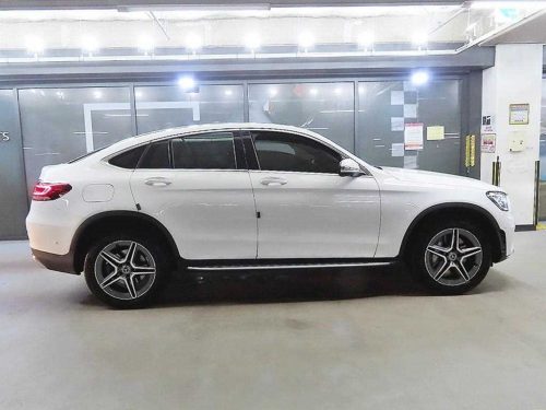 벤츠 GLC클래스 X253 GLC 300 e 4MATIC 쿠페 사진 3