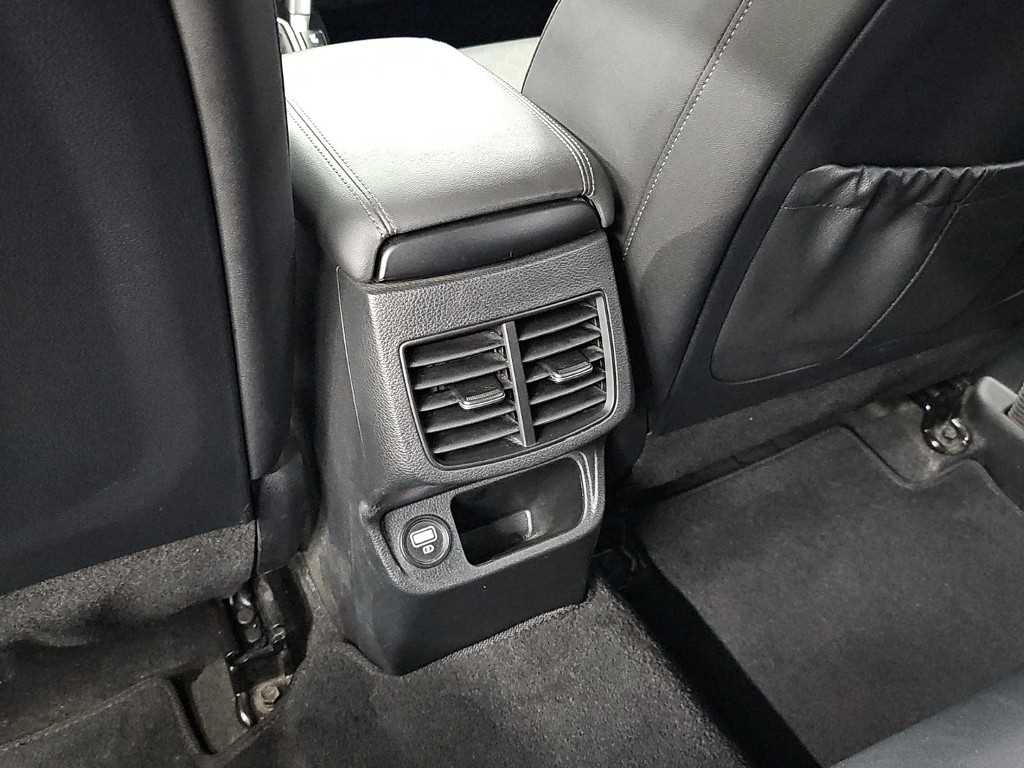 기아 셀토스 가솔린 1.6 터보 2WD 사진 13
