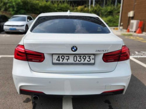 BMW 3시리즈 (F30) 320i M 스포츠 사진 모두보기