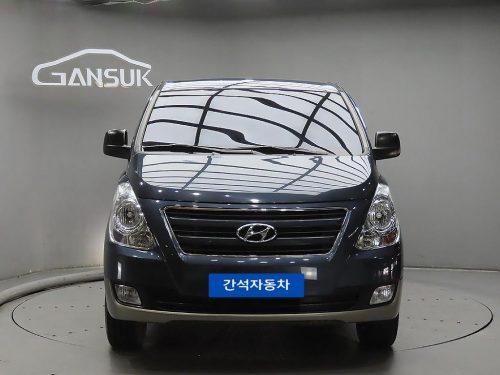 현대 그랜드 스타렉스 11인승 왜건