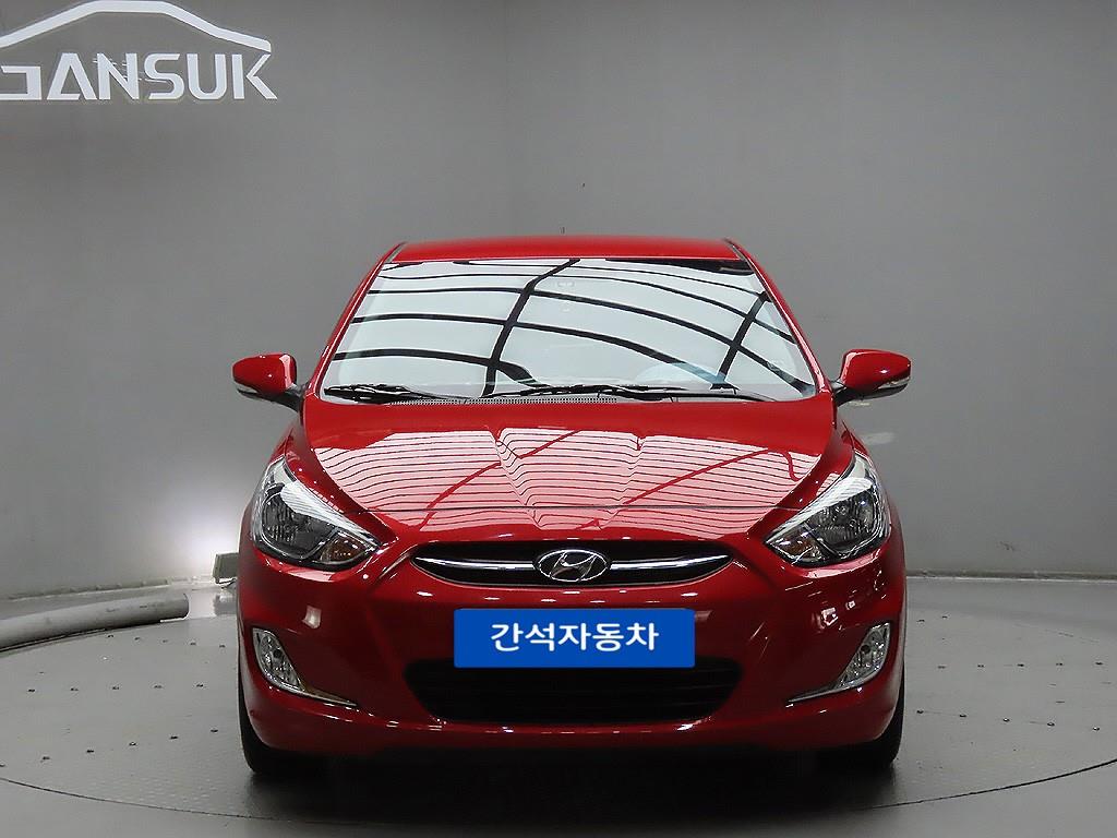 현대 엑센트신형 1.4VVT 모던