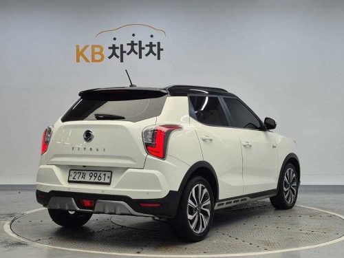 KG모빌리티(쌍용) 베리 뉴 티볼리 2WD 가솔린 1.5 사진 3