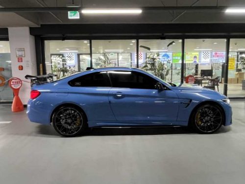 BMW M4 (F82) 쿠페 컴패티션 사진 3