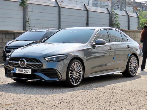 벤츠 C클래스 W206 C300 AMG 라인 사진 2
