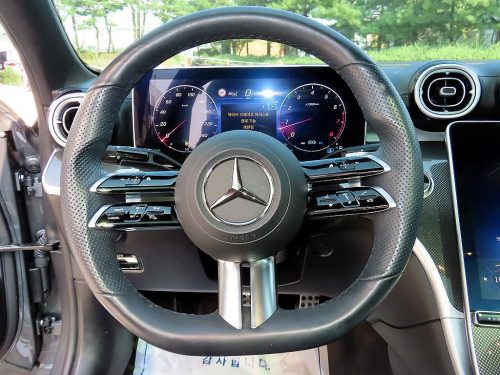 벤츠 C클래스 W206 C300 AMG 라인 사진 8