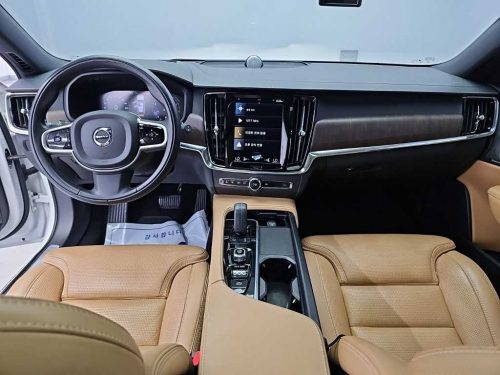 볼보 V90 크로스컨트리 B5 프로 AWD 사진 7