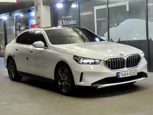 BMW 5시리즈 (G60) 520i 사진 2