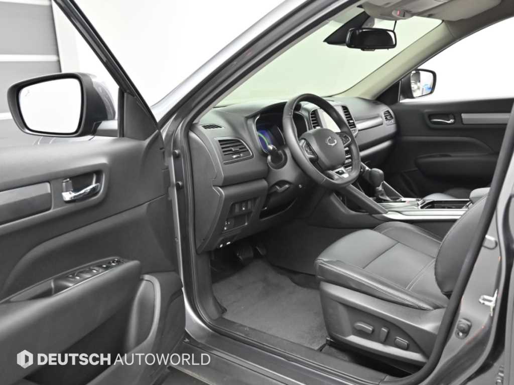 르노코리아(삼성) 더뉴QM6 가솔린 2.0 GDe LE 2WD 사진 11