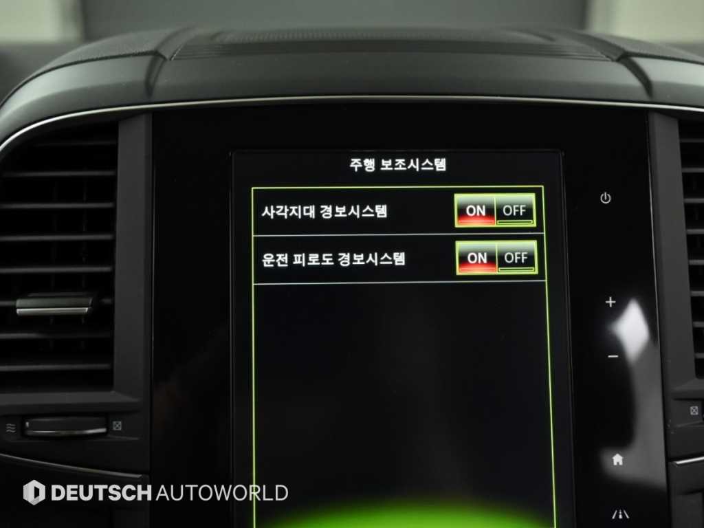 르노코리아(삼성) 더뉴QM6 가솔린 2.0 GDe LE 2WD 사진 17