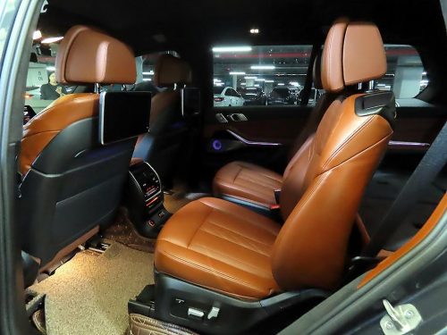 BMW X7 (G07) M50i 사진 모두보기