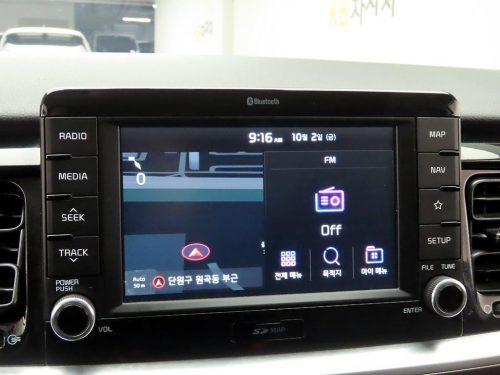 기아 스토닉 가솔린 1.0 터보 프레스티지 사진 9