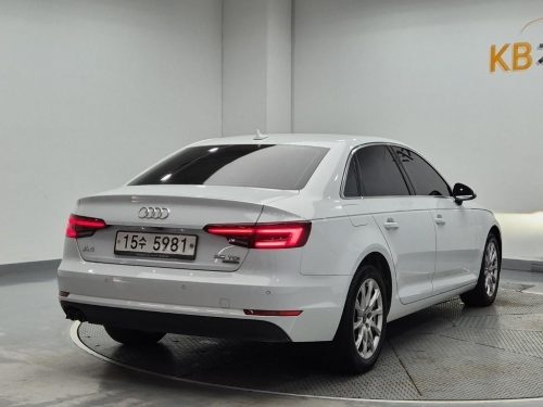 아우디 A4 (B9) 35 TDI 콰트로 사진 3