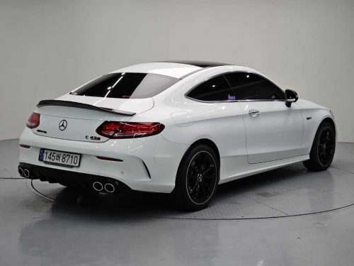 벤츠 C클래스 W205 C43 AMG 4MATIC 쿠페 사진 모두보기