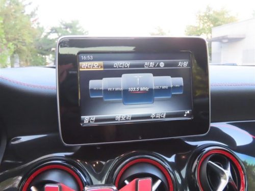 벤츠 GLA클래스 X156 GLA45 AMG 4MATIC 사진 8