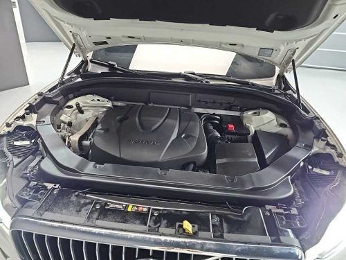볼보 XC60(2세대) D4 AWD 인스크립션 사진 5