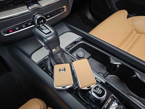 볼보 XC60(2세대) D4 AWD 인스크립션 사진 8
