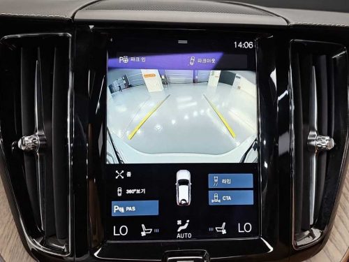 볼보 XC60(2세대) D4 AWD 인스크립션 사진 16