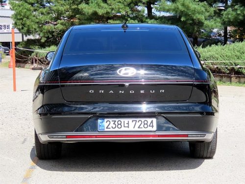 현대 그랜저 (GN7) 가솔린 2.5 2WD 사진 4