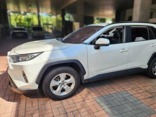 토요타 RAV4(5세대) 2.5 2WD 사진 2