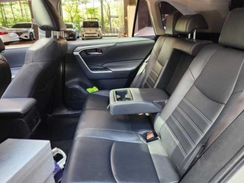 토요타 RAV4(5세대) 2.5 2WD 사진 8