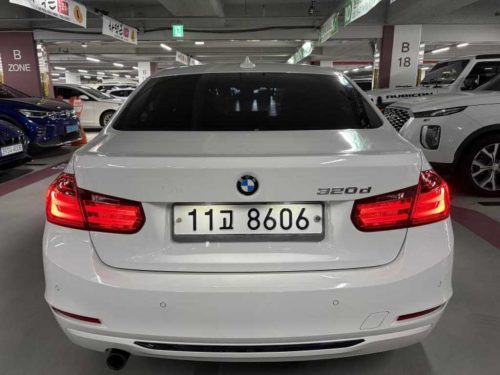 BMW 3시리즈 (F30) 320d 스포츠 사진 2