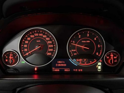 BMW 3시리즈 (F30) 320d 스포츠 사진 3