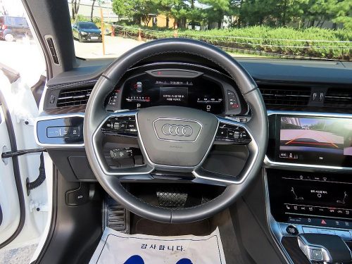 아우디 A6 (C8) 45 TFSI 프리미엄 사진 8
