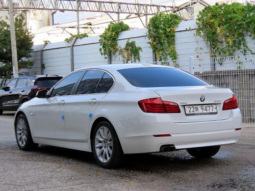 BMW 5시리즈 (F10) 528i xDrive 사진 3