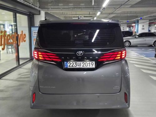 토요타 알파드 4세대 2.5 HEV AWD 사진 5