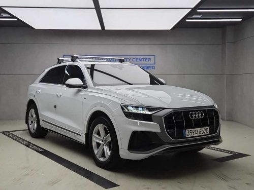 아우디 Q8 45 TDI 콰트로 프리미엄