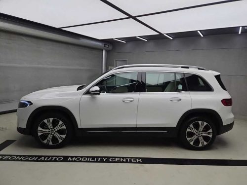 벤츠 EQB (X243) EQB 300 4MATIC 사진 4