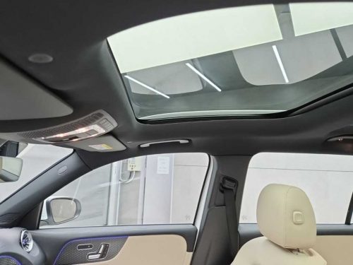 벤츠 EQB (X243) EQB 300 4MATIC 사진 모두보기