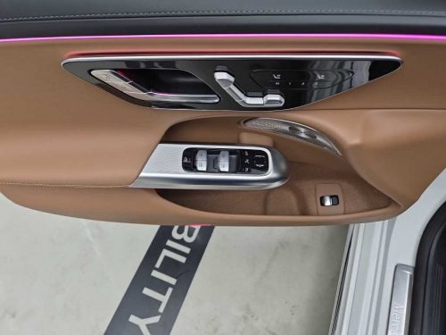 벤츠 E-클래스 W214 E300 4MATIC 사진 11